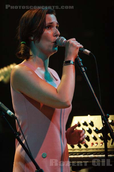 STEREOLAB - 2006-05-13 - PARIS - La Cigale - 